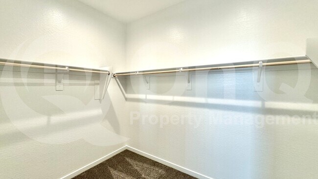 Building Photo - 10264 Bickwell Trl