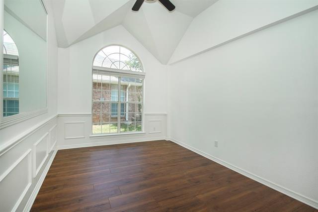 Building Photo - 7981 Kings Ridge Rd
