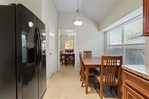 Building Photo - 27411 Tracy Ridge Ct