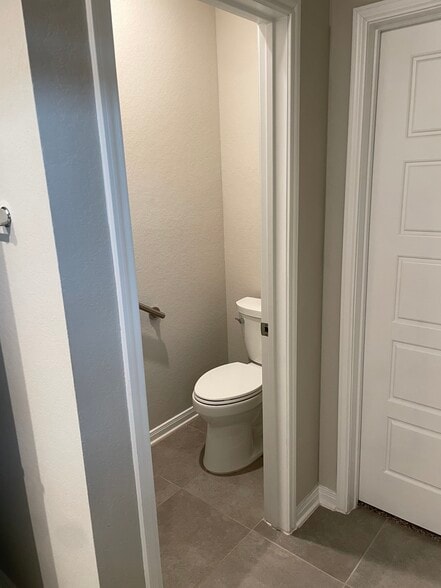 Building Photo - 3065 Charyn Way