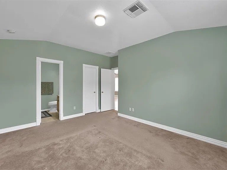 Building Photo - 731 Remwick Dr