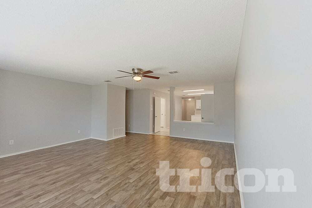 Building Photo - 2922 Marquis Ln