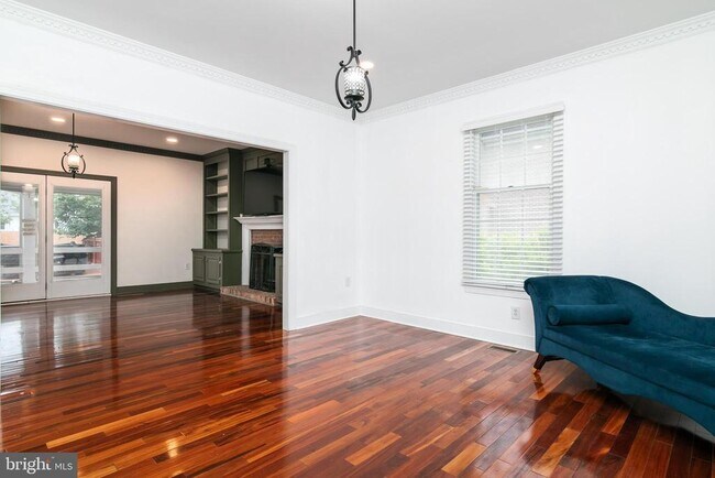 Building Photo - 5444 E Nithsdale Dr