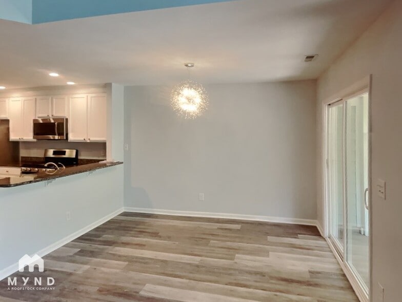 Building Photo - 182 Red Admiral Ct