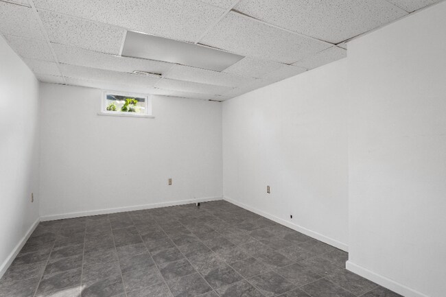 Building Photo - 926 Barbara Ann Ln