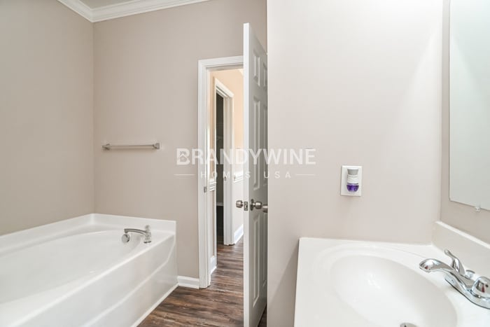 Building Photo - 1014 Little Rock Ct