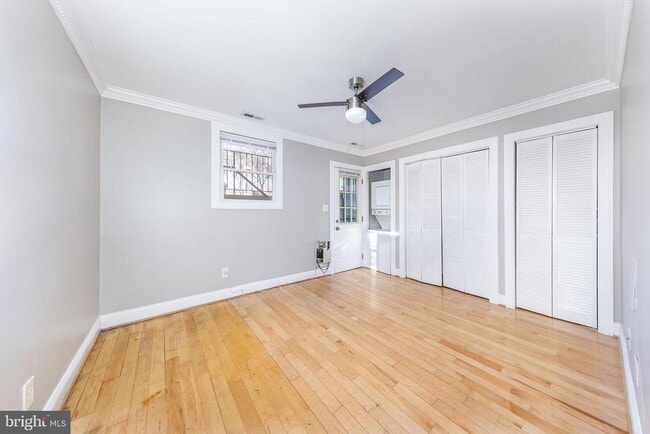 Building Photo - 300 Oklahoma Ave NE