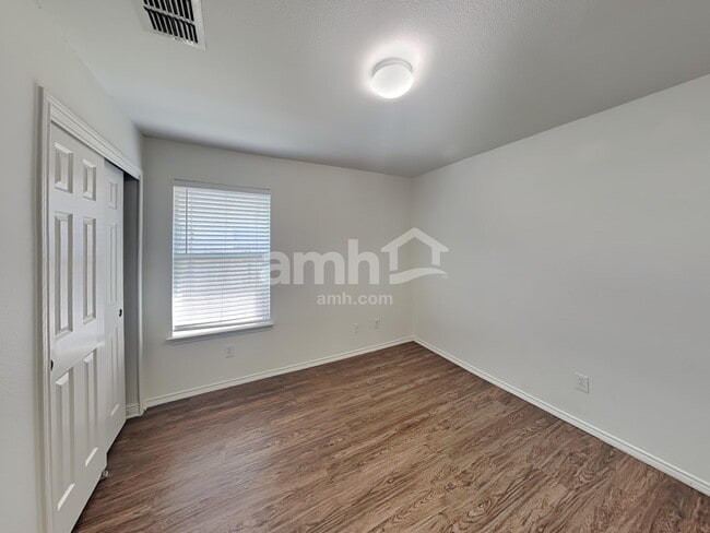 Building Photo - 11023 Buckskin Bnd