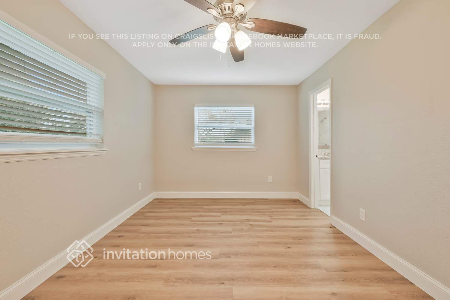 Building Photo - 936 Park Manor Dr