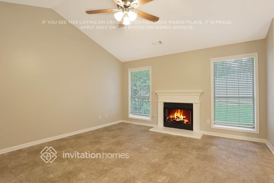 Building Photo - 1010 Pepper Cir