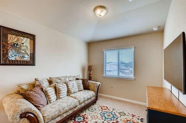 Building Photo - 1428 Bess Cove