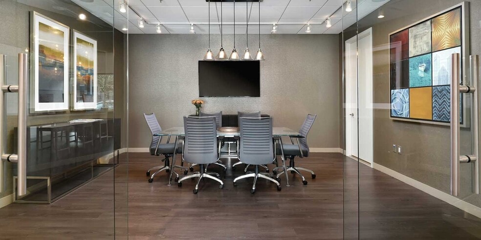 Building Photo - 1222 W Randolph St