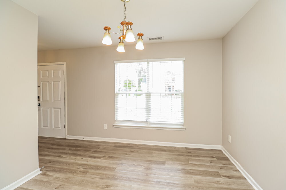 Building Photo - 3011 Mallard Forest Dr