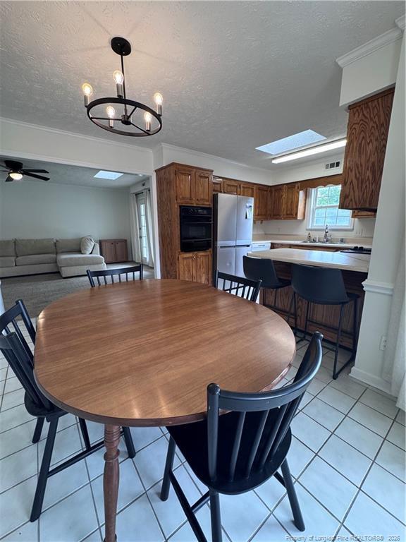 Building Photo - 1535 Londonderry Pl