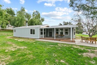 Building Photo - 30007 Primrose Dr