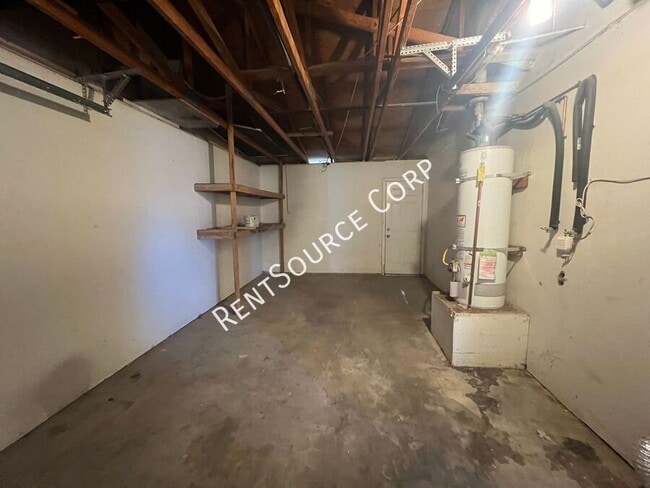 Building Photo - 15641 Morada Rd