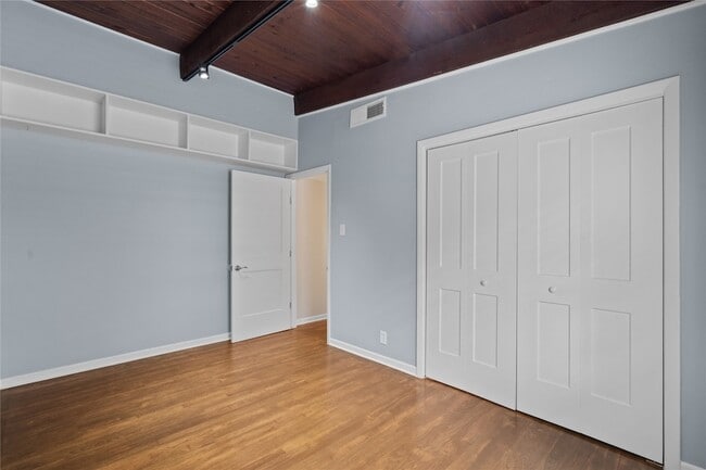 Building Photo - 5001 Nina Lee Ln