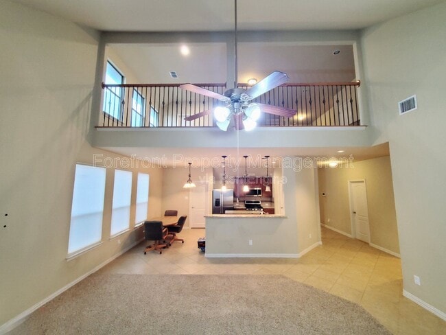 Building Photo - 11927 Jasmine Way