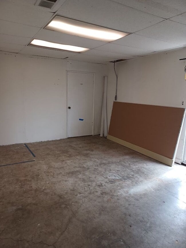 Building Photo - Charming 3BR,  2.5 Bath House in Grover Beach