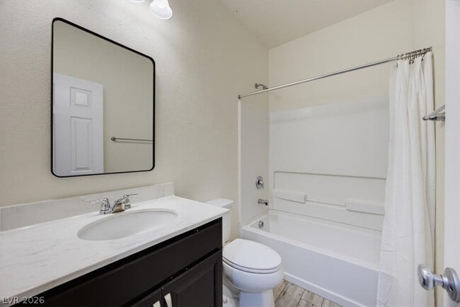 Building Photo - 917 Spiracle Ave