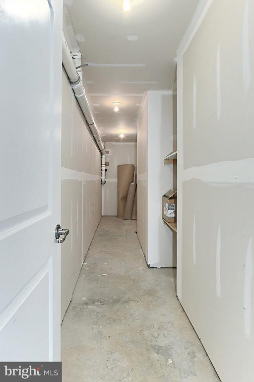 Building Photo - 22219 Falling Terrace