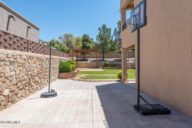 Building Photo - 1272 Franklin Quail Pl