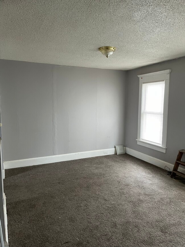 Primary Photo - 124 Franklin St