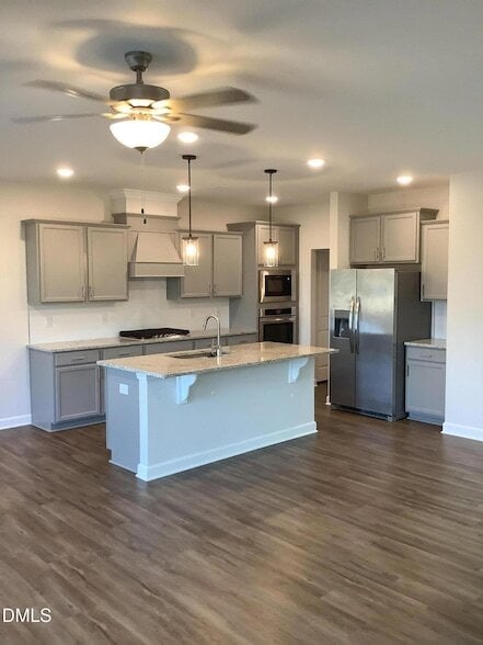 Building Photo - 35 Village Edge Dr