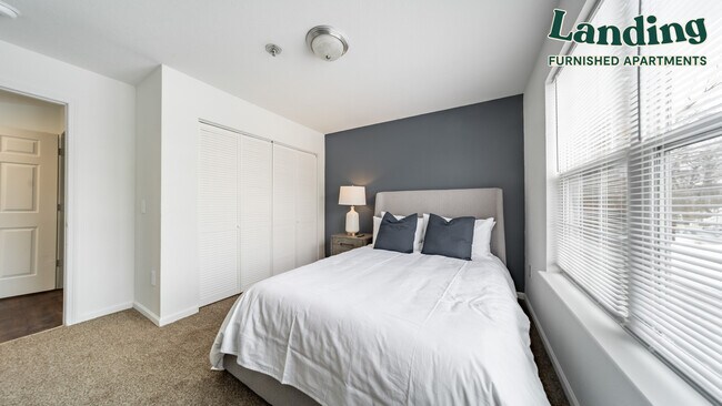 Building Photo - 1761 E Waterford Ct