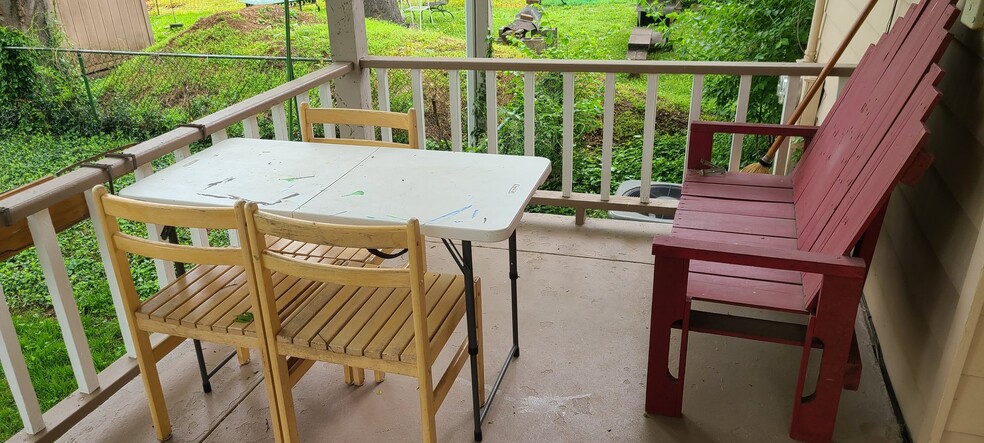 Building Photo - 1921 18th Ave S