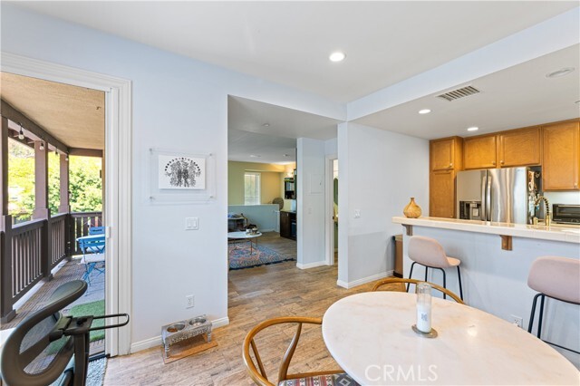 Building Photo - 118 Coral Rose