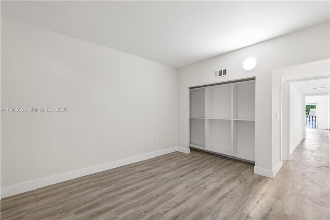 Building Photo - 3860 W 10th Ct