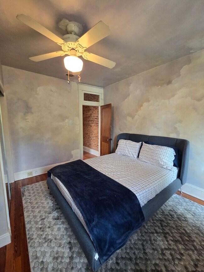 Building Photo - 3-Bedroom, 1.5 Bathroom Charles Village Townhouse