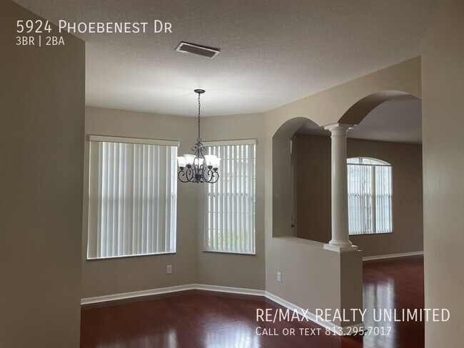 Building Photo - 5924 Phoebenest Dr