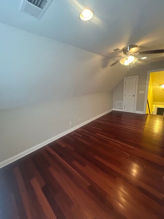 Building Photo - 4 BR, 2 BA unit in Wild Wing - Coming Soon!