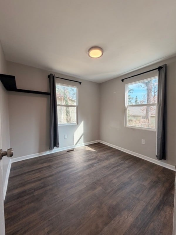 Building Photo - 5528 Cabot Ave