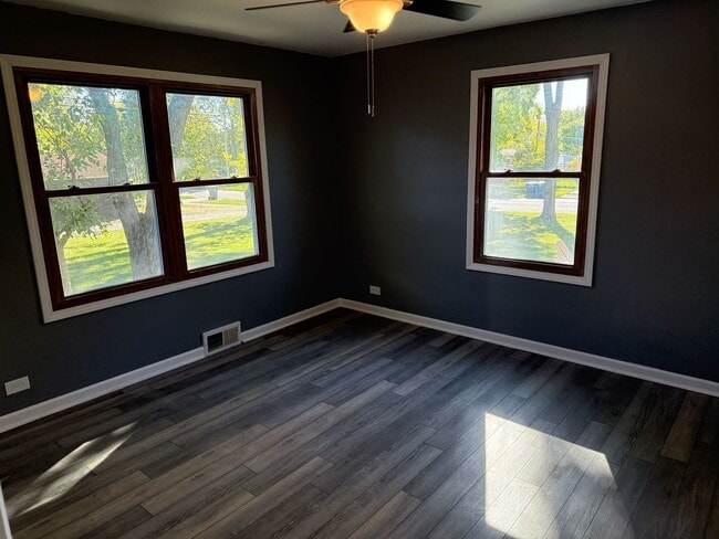 Building Photo - 3141 Green St