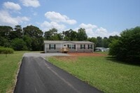 Building Photo - 1812 S Odell Rd