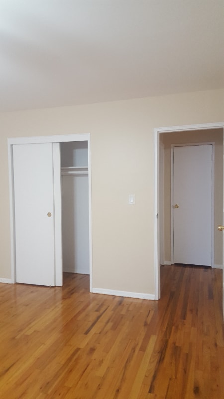 Building Photo - 38 Woodedge Ave