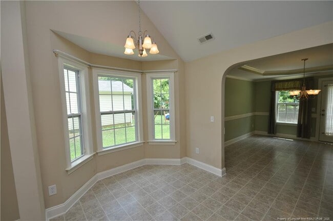 Building Photo - 409 Braxman Ln