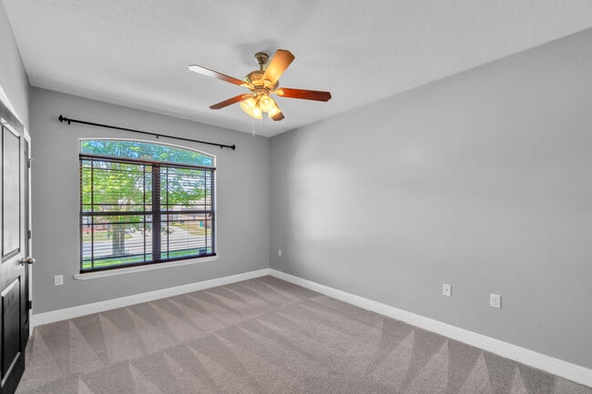 Building Photo - 4628 Hermosa Rd