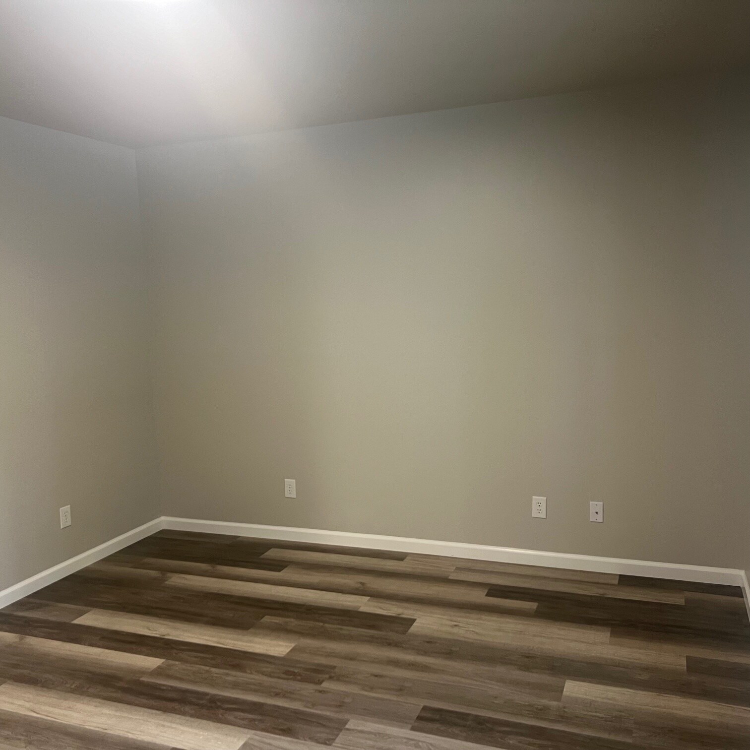 Building Photo - 716 Tall Oaks Dr