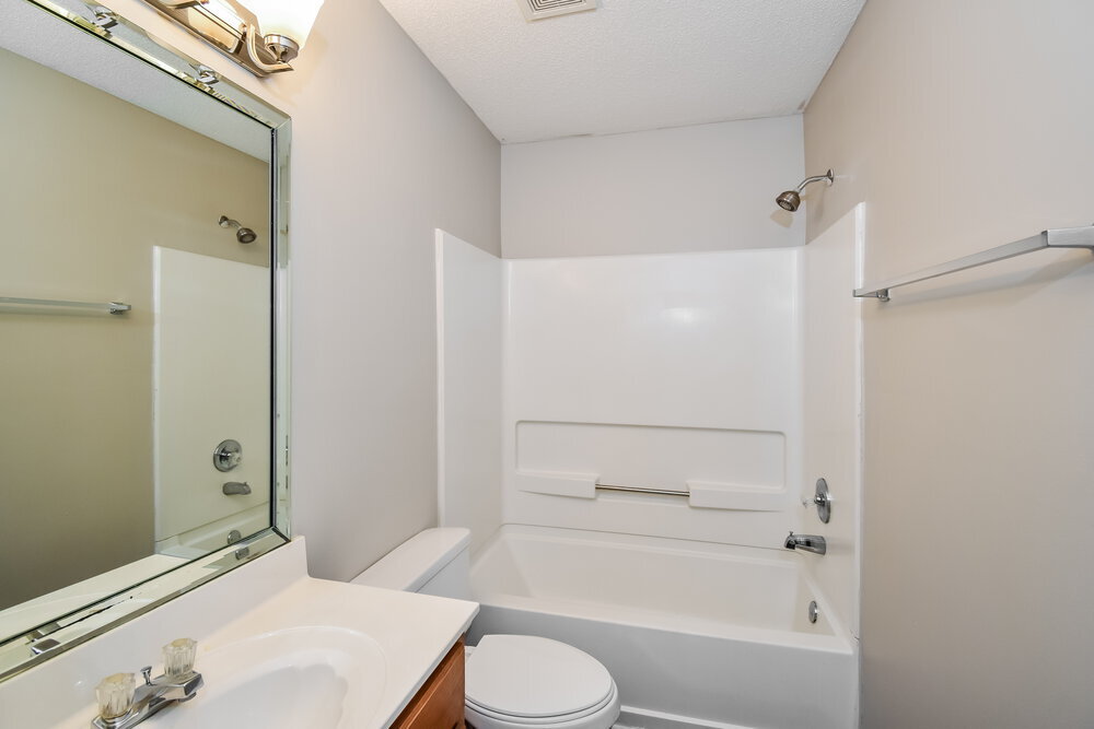 Building Photo - 7457 Lee Ann Dr