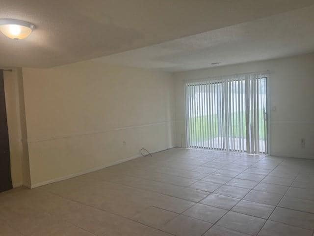 Building Photo - 1108 Marshview Cir Dr