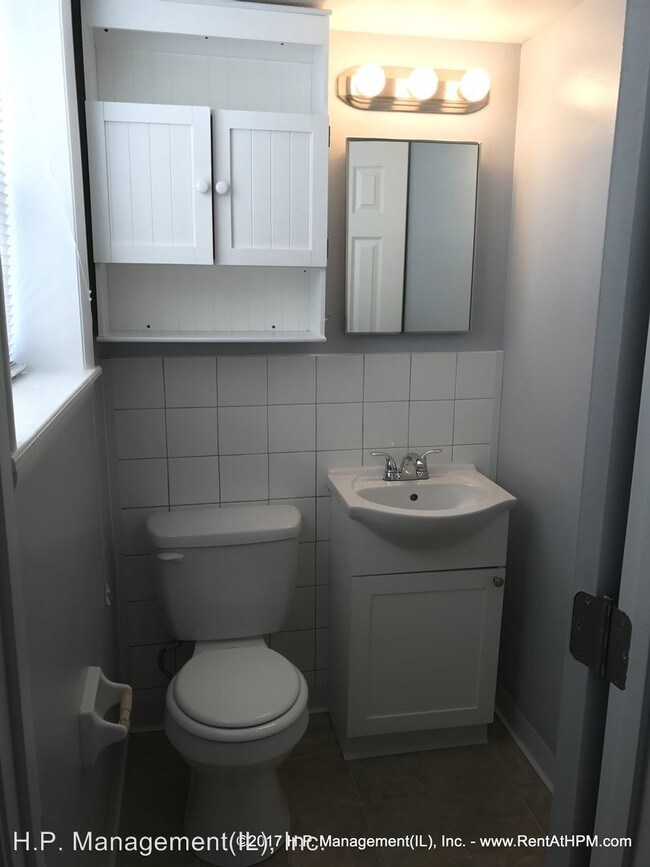 Building Photo - 414 W Union St