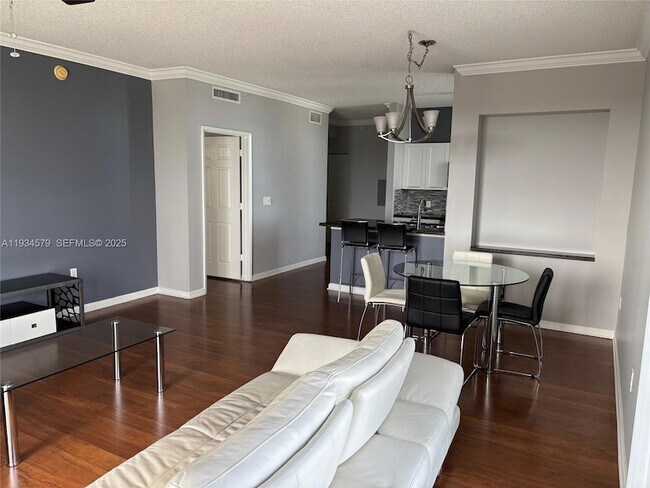 Building Photo - 1919 Van Buren St