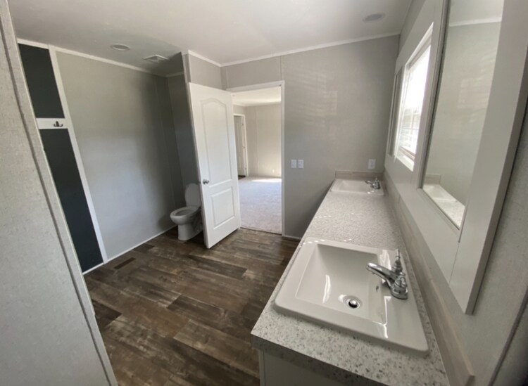 Building Photo - 111 Audubon Ave