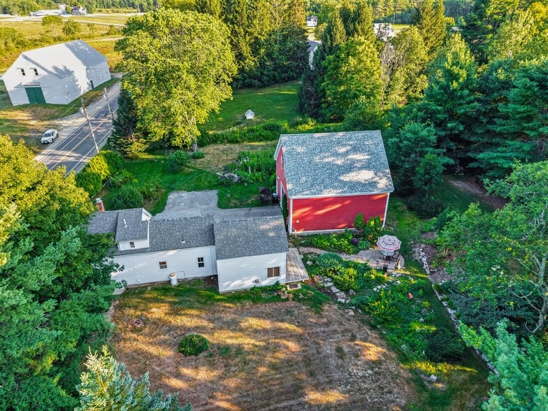 Building Photo - 464 Gray Rd