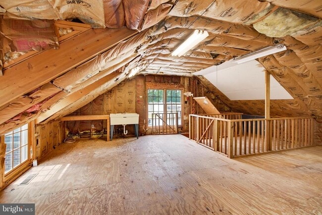 Building Photo - 42 Kitty Ln