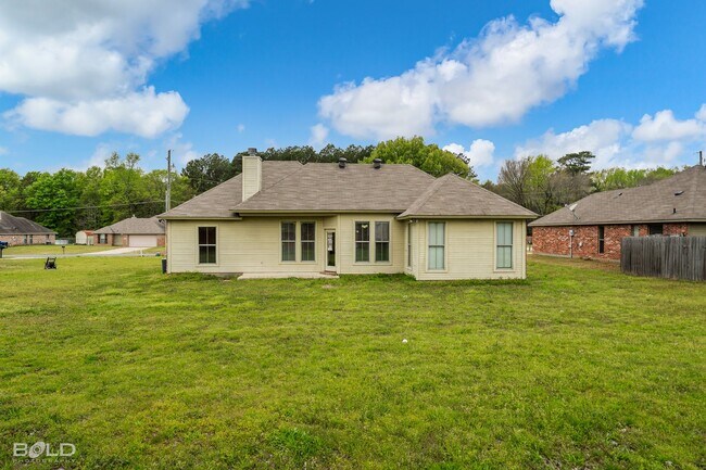 Building Photo - 6484 Soda Point Dr